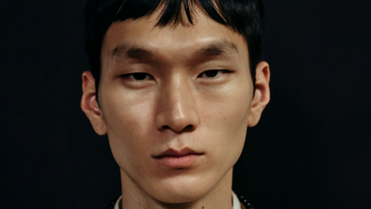 𝐉𝐮𝐧𝐲𝐞𝐨𝐧𝐠 𝐁𝐚𝐞𝐤: Seoul’s Own Shining Bright in Vogue and Beyond