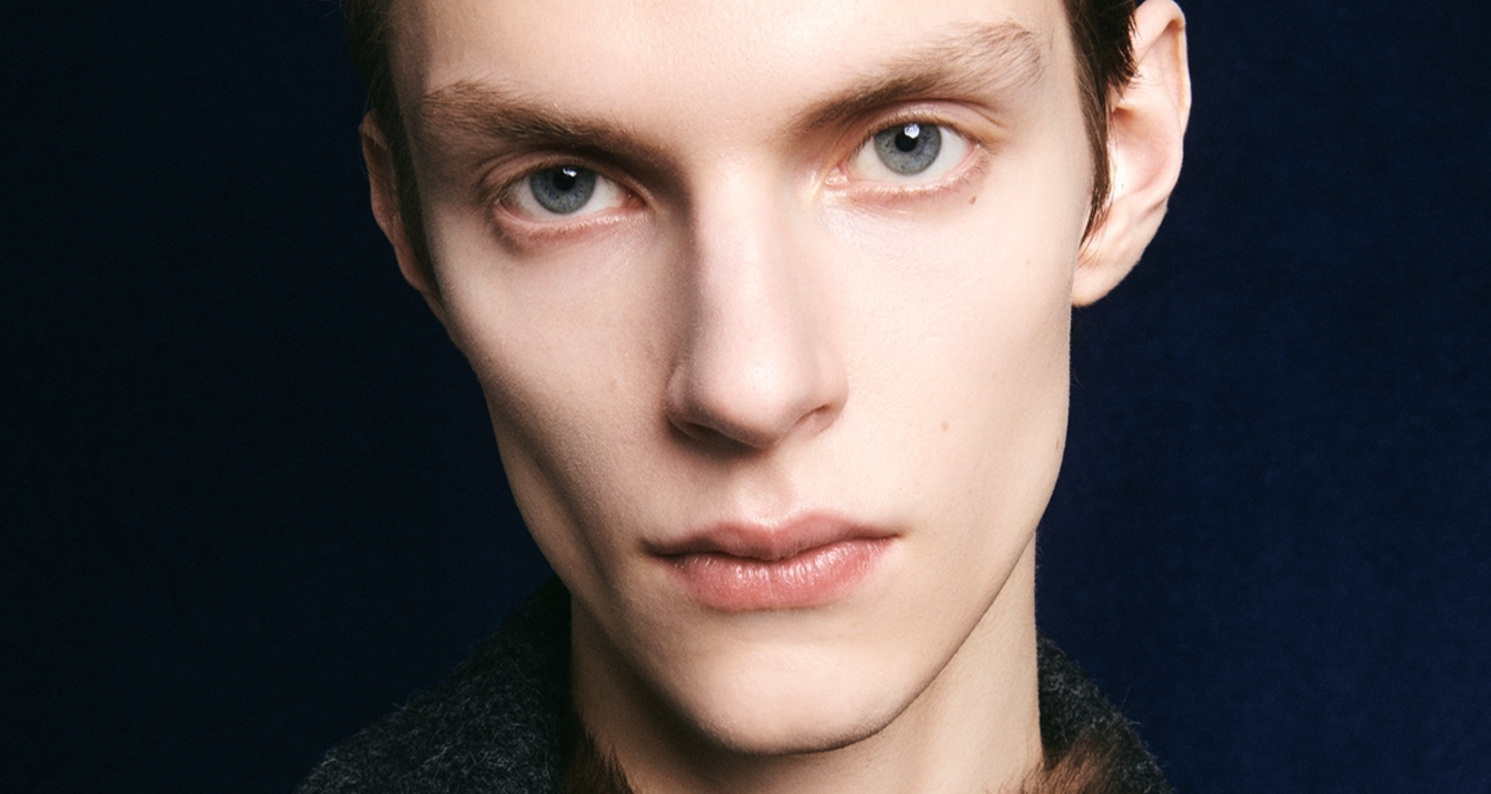 𝐀𝐥𝐯𝐚𝐫 𝐚𝐟 𝐒𝐜𝐡𝐮𝐥𝐭é𝐧: The Nordic Male Model Taking Over Luxury Fashion in 2025