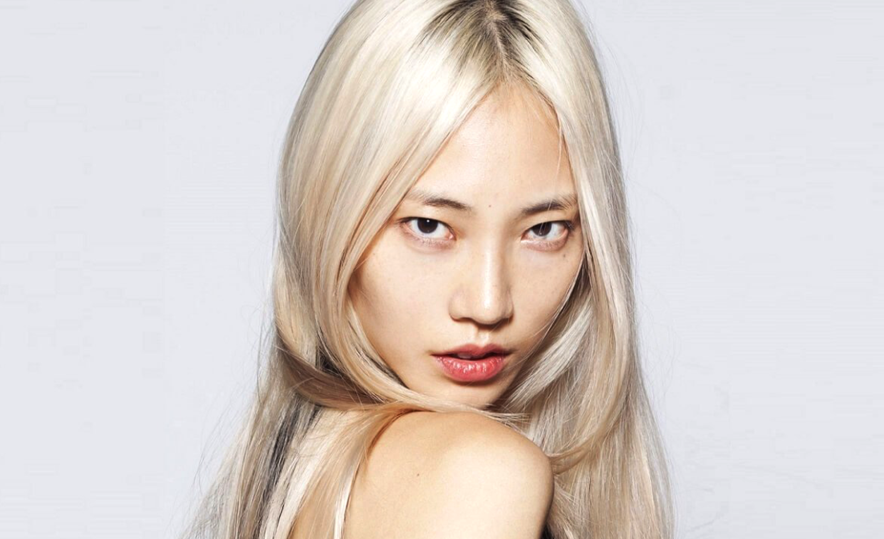 𝐒𝐨𝐨 𝐉𝐨𝐨 𝐏𝐚𝐫𝐤: The Trailblazing Korean-American Supermodel
