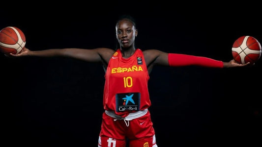 𝐀𝐰𝐚 𝐅𝐚𝐦: Biography, WNBA & Competitions