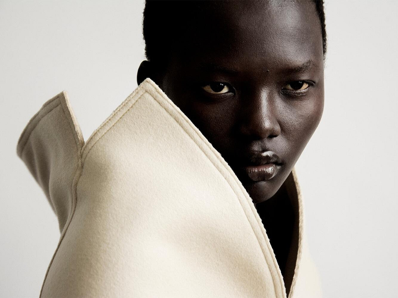 𝐓𝐨𝐩 𝟏𝟎 𝐀𝐠𝐞𝐧𝐜𝐢𝐚𝐬 𝐝𝐞 𝐦𝐨𝐝𝐞𝐥𝐨𝐬 𝐞𝐧 𝐄𝐬𝐩𝐚ñ𝐚: Ranking 2025