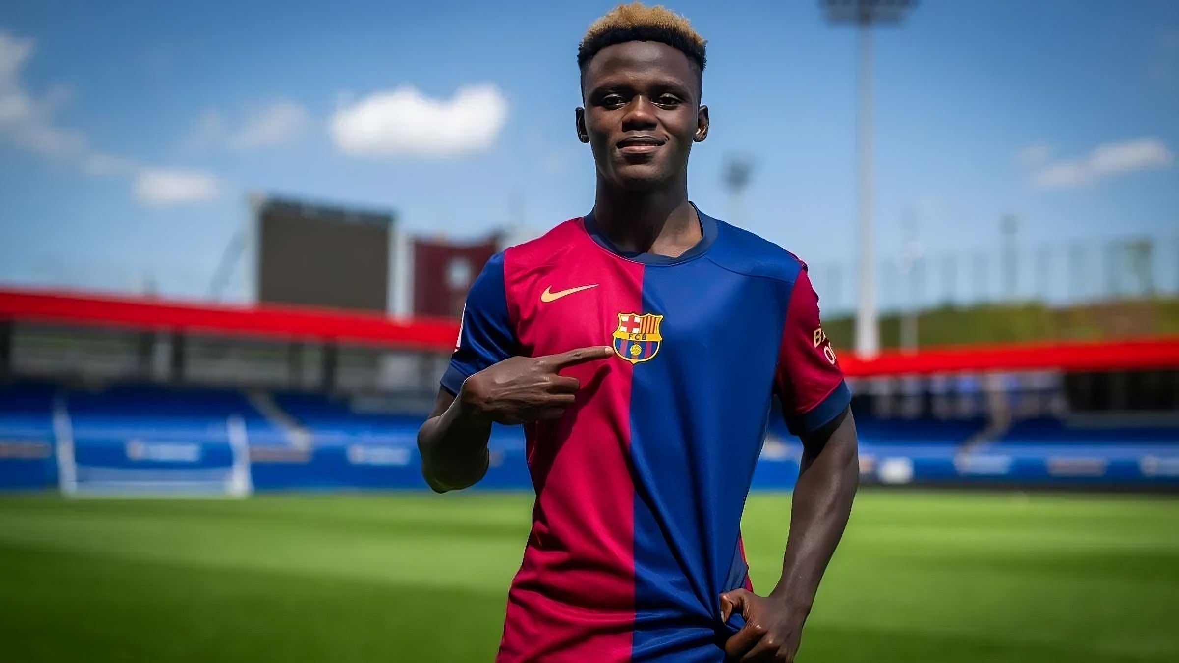 𝐀𝐛𝐝𝐮𝐥 𝐀𝐳𝐢𝐳 𝐈𝐬𝐬𝐚𝐡: From Dreams FC to Barcelona Atlètic – A Promising Journey Cut Short