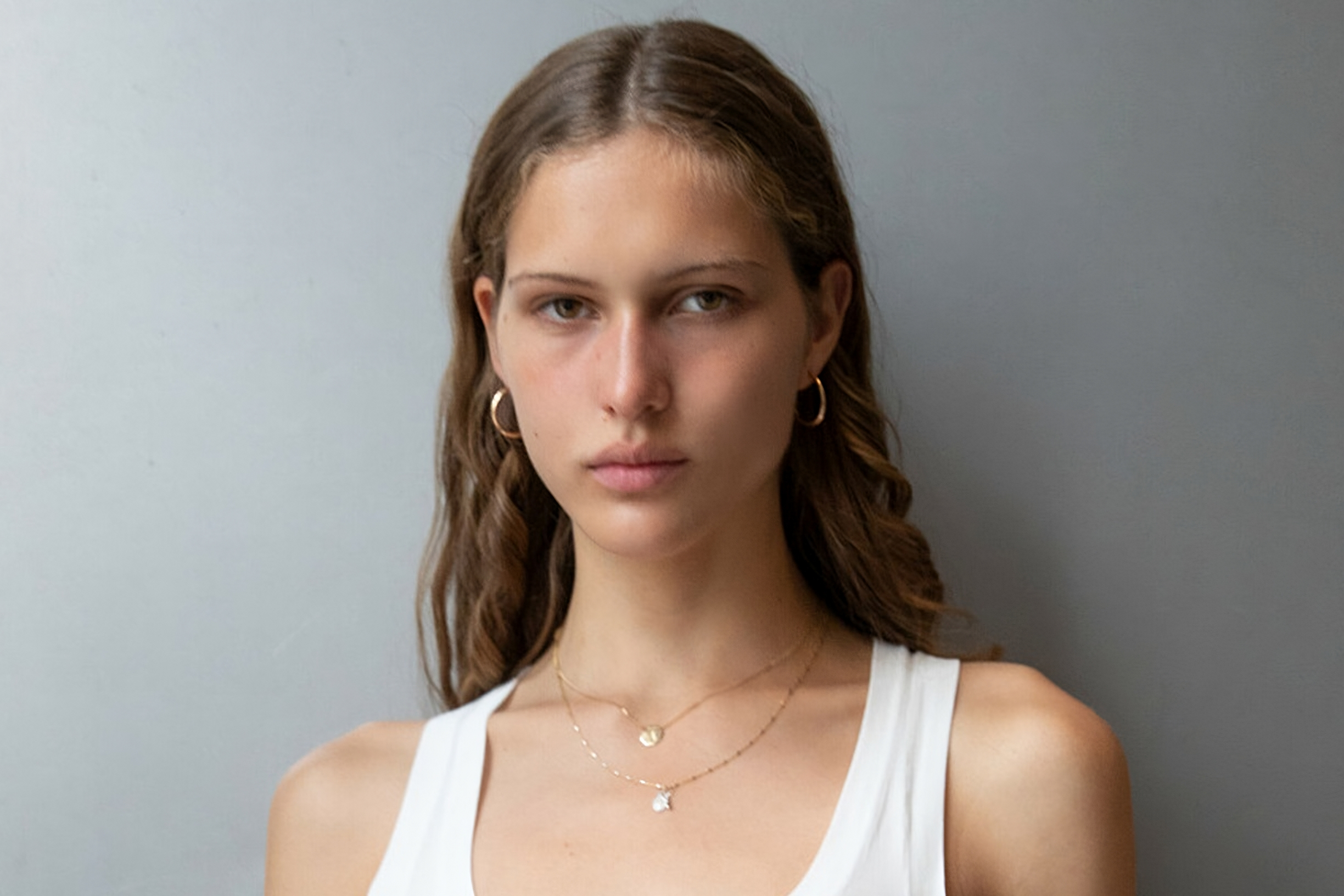 𝐀𝐧𝐠𝐞𝐥𝐢𝐧𝐚 𝐊𝐞𝐧𝐝𝐚𝐥𝐥: The Meteoric Rise of Fashion’s Brightest New Star